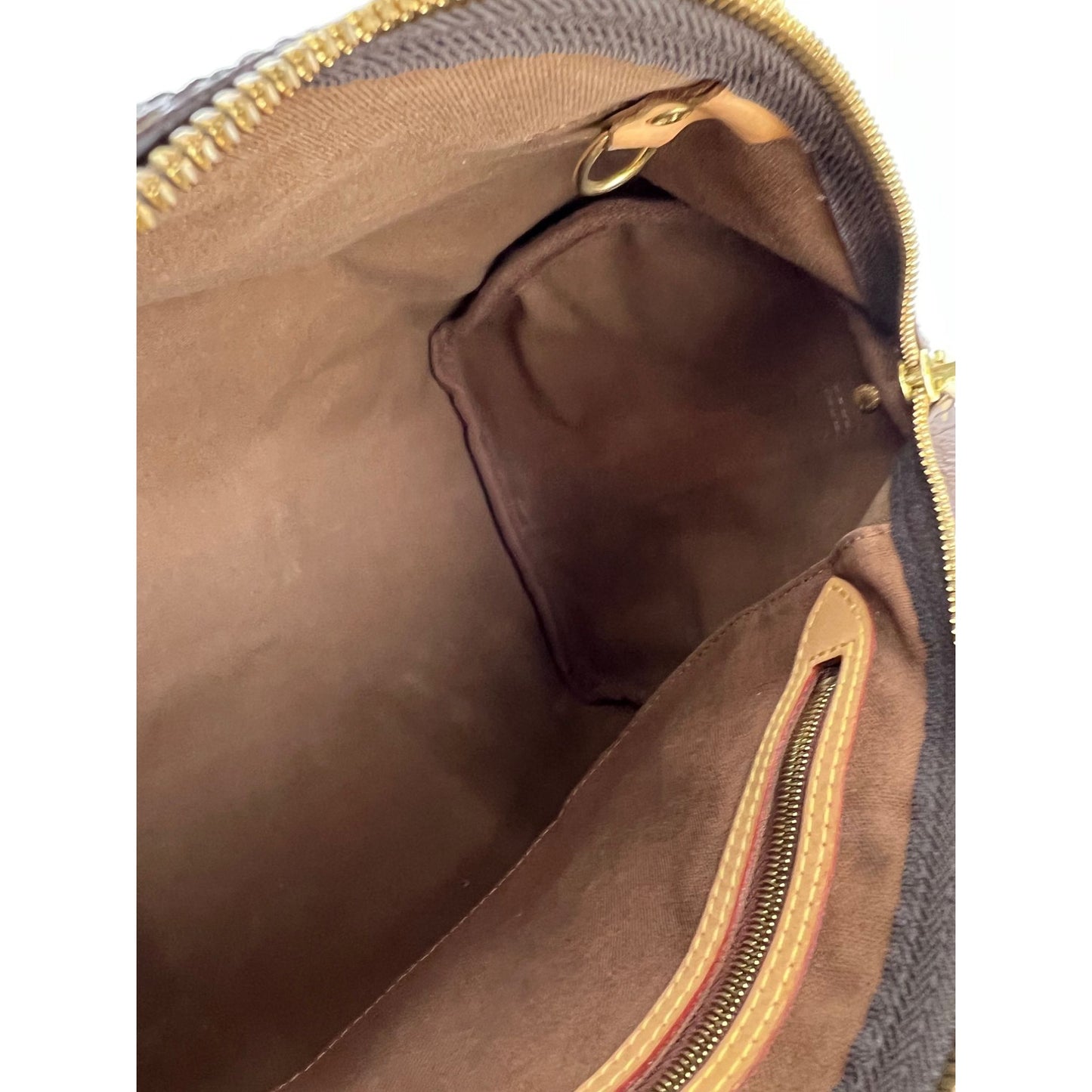 
                  
                    Louis Vuitton Monogram Speedy 30 Bandouliere Shoulder Bag
                  
                