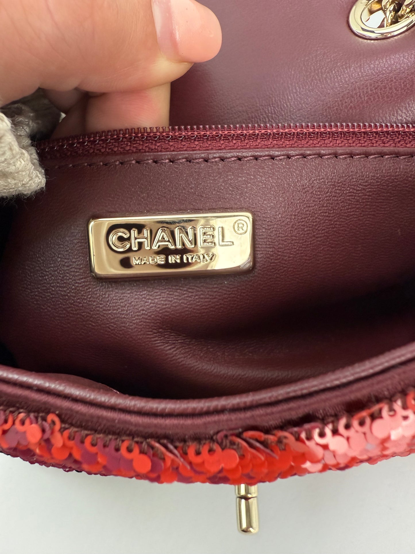 
                  
                    Chanel Shaded Sequins Mini Flap Black Burgundy Red Yellow
                  
                