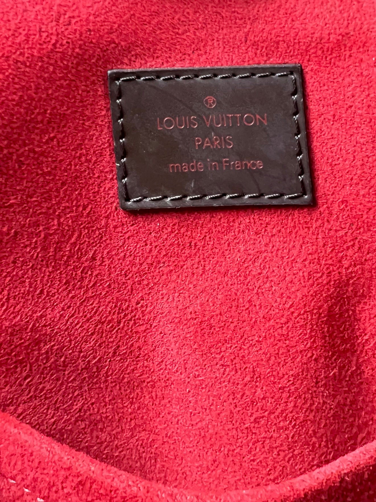 
                  
                    Louis Vuitton Trevi PM Damier Ebene Canvas Shoulder Hand Bag
                  
                