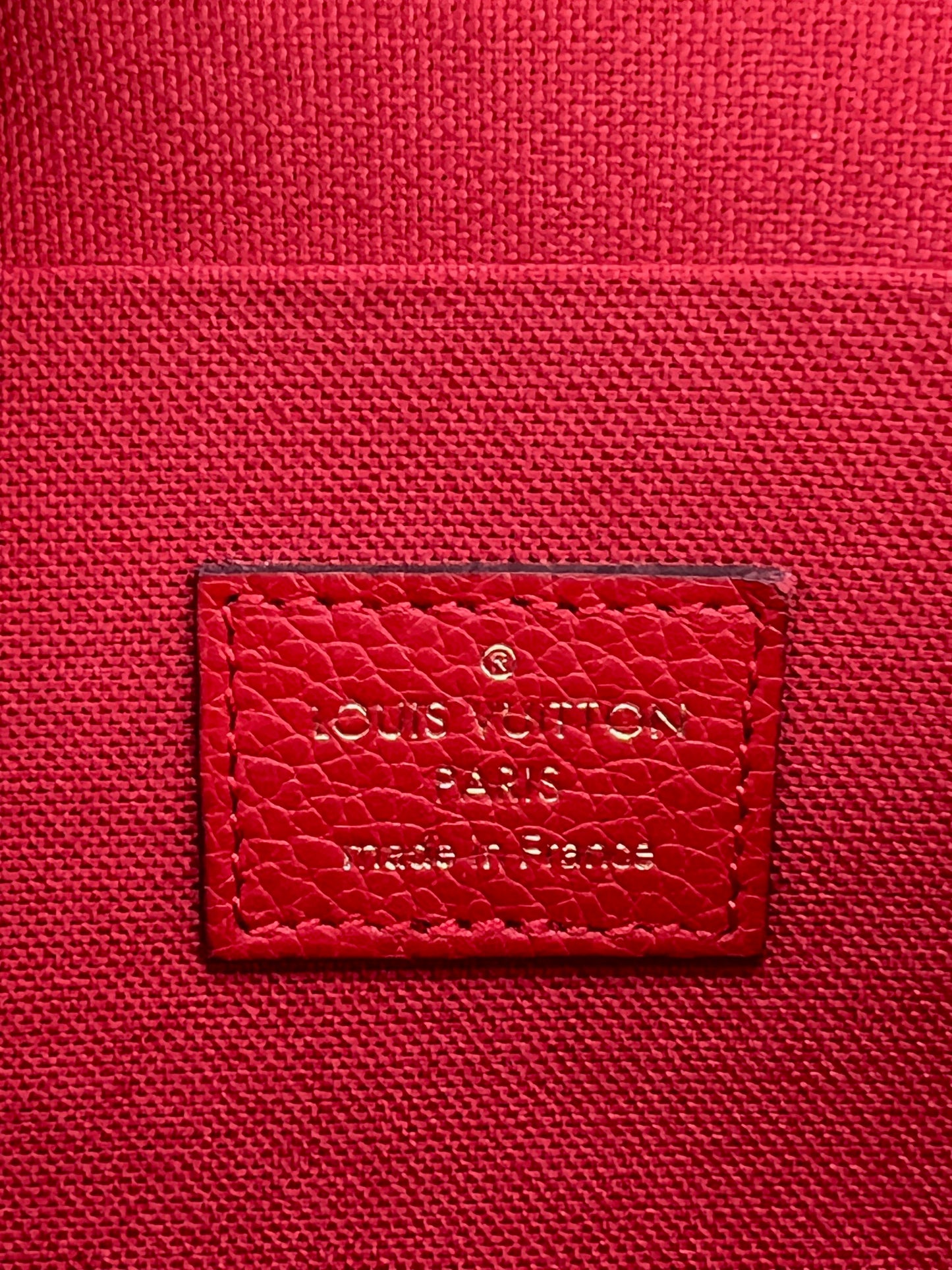 
                  
                    Louis Vuitton Felicie Pochette Red Epi Leather Crossbody Bag
                  
                