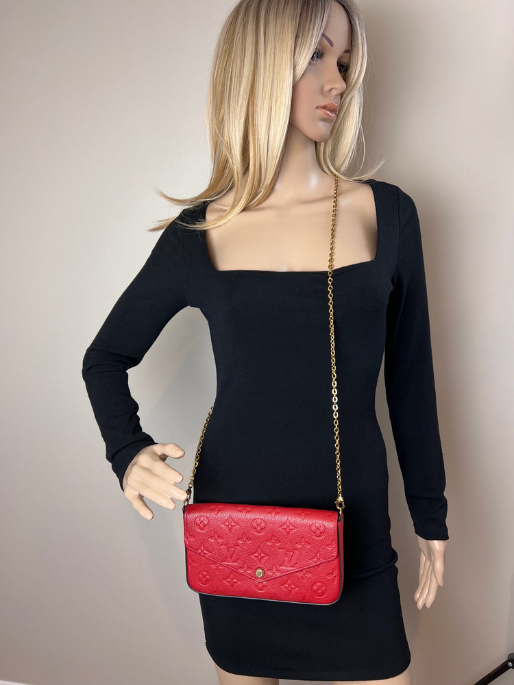 
                  
                    Louis Vuitton Felicie Pochette Red Epi Leather Crossbody Bag
                  
                