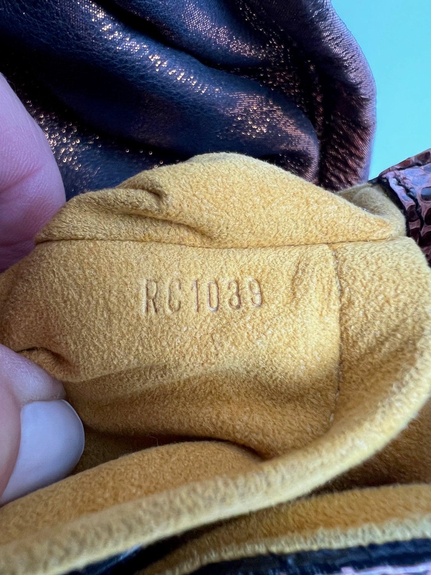 Louis Vuitton Monogram Epices Kalahari PM Brown Cloth ref.183847 - Joli  Closet