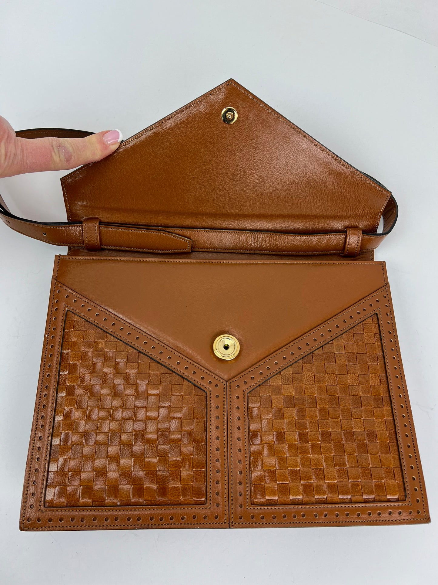 
                  
                    Yves Saint Laurent Woven Vintage Brown Leather Shoulder Clutch Bag
                  
                