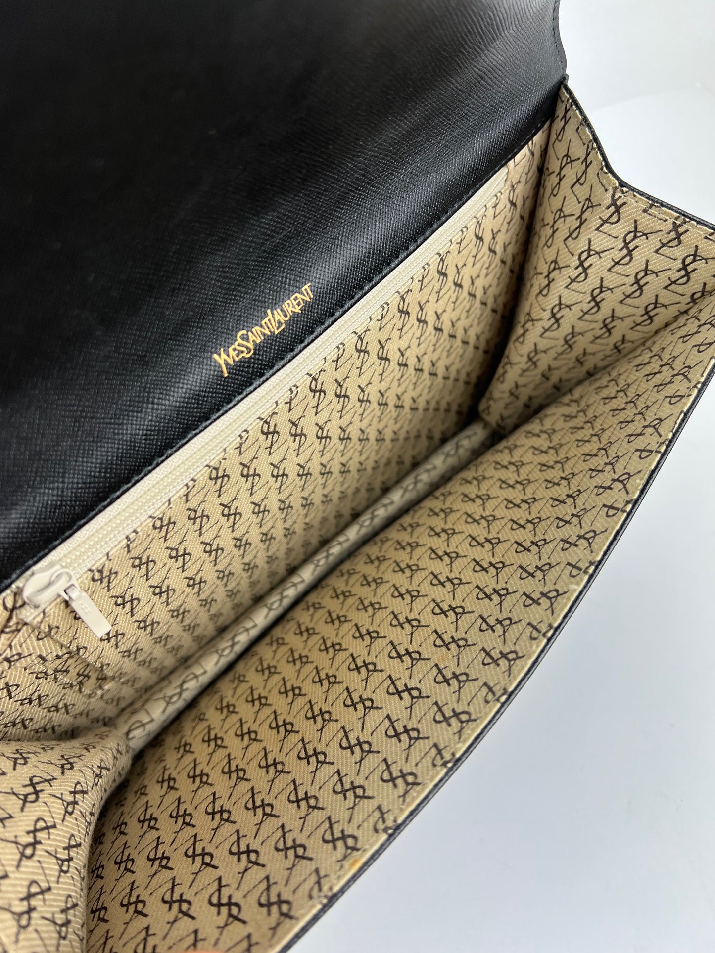 
                  
                    Saint Laurent Black Saffiano Leather Diagonal Clutch Shoulder Bag Vintage
                  
                