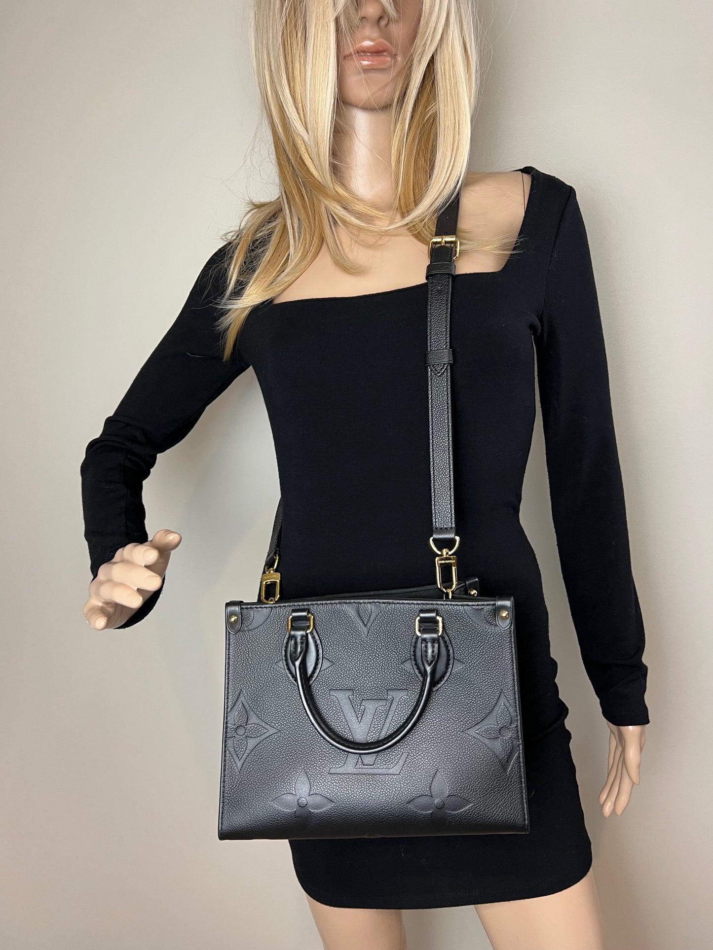 
                  
                    Louis Vuitton OnTheGo PM Giant Monogram Empreinte Black Leather Tote
                  
                