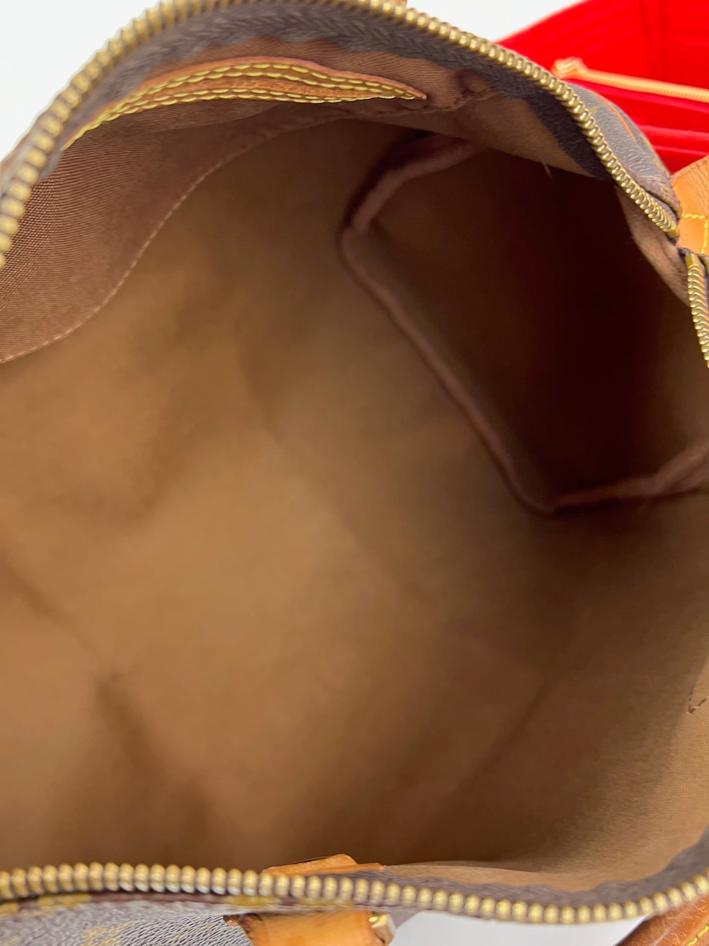 
                  
                    LOUIS VUITTON  Monogram Speedy 30 Hand Bag
                  
                