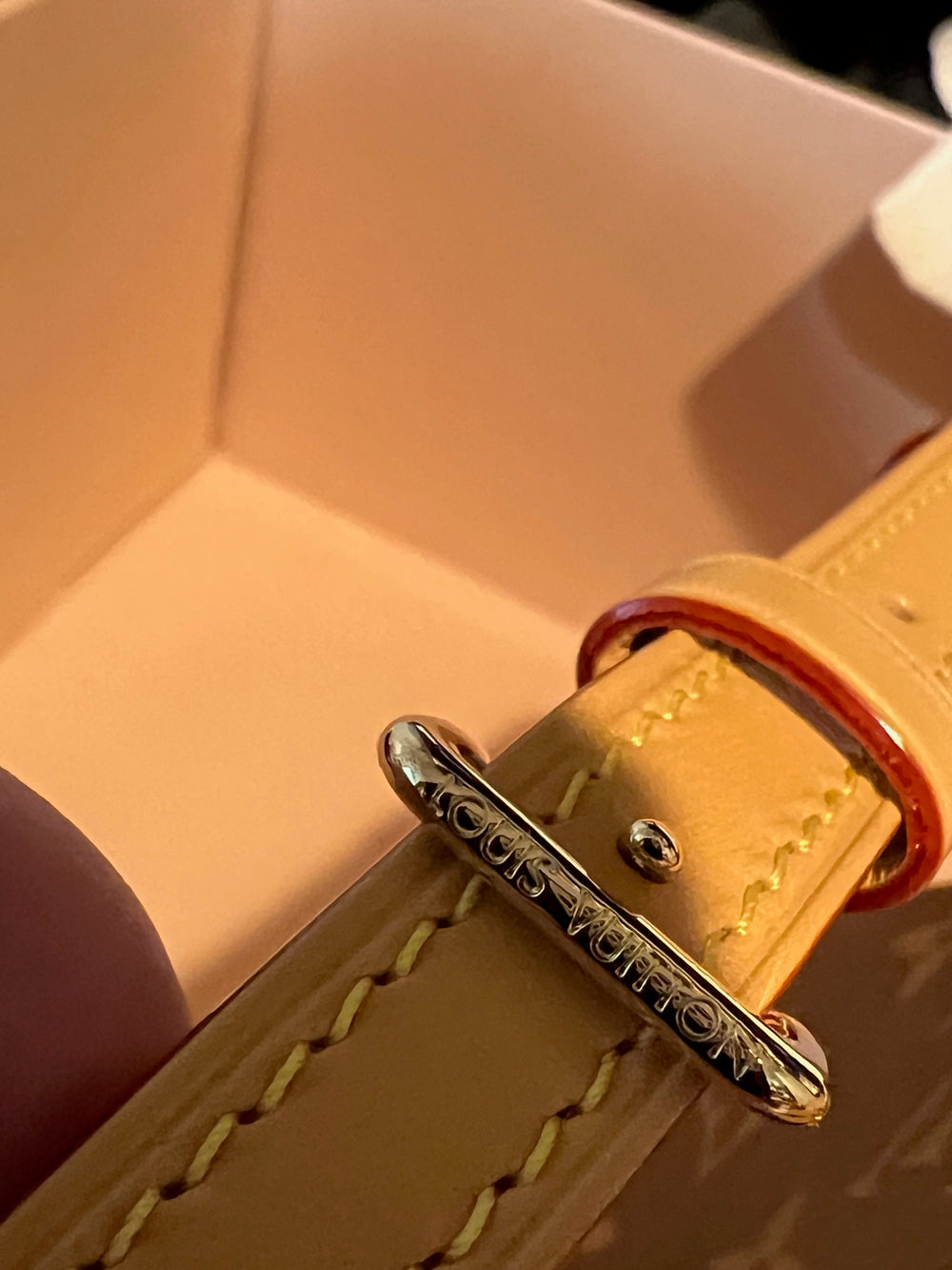 WAYS to use GOLD CHAIN STRAP from LOUIS VUITTON Mini BumBag, Jewelry PIECE, STRAP