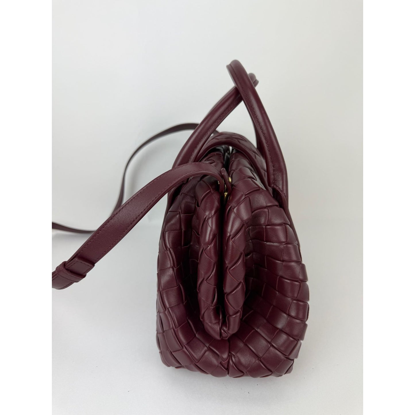 
                  
                    Bottega Veneta Nappa Intrecciato Teen The Lauren 1980 Bauletto Barolo Bag
                  
                