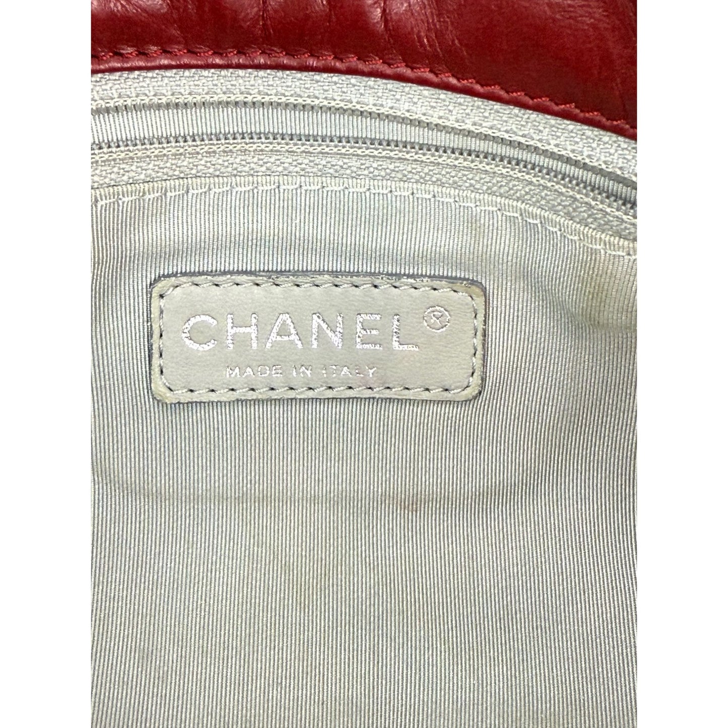 
                  
                    Chanel Calfskin Medium Ultra Stitch Flap Dark Red Shoulder Bag
                  
                