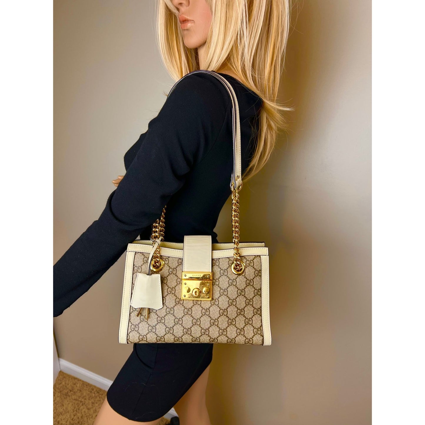 
                  
                    Gucci GG Supreme Small Padlock Leather Ebony Tote Bag
                  
                