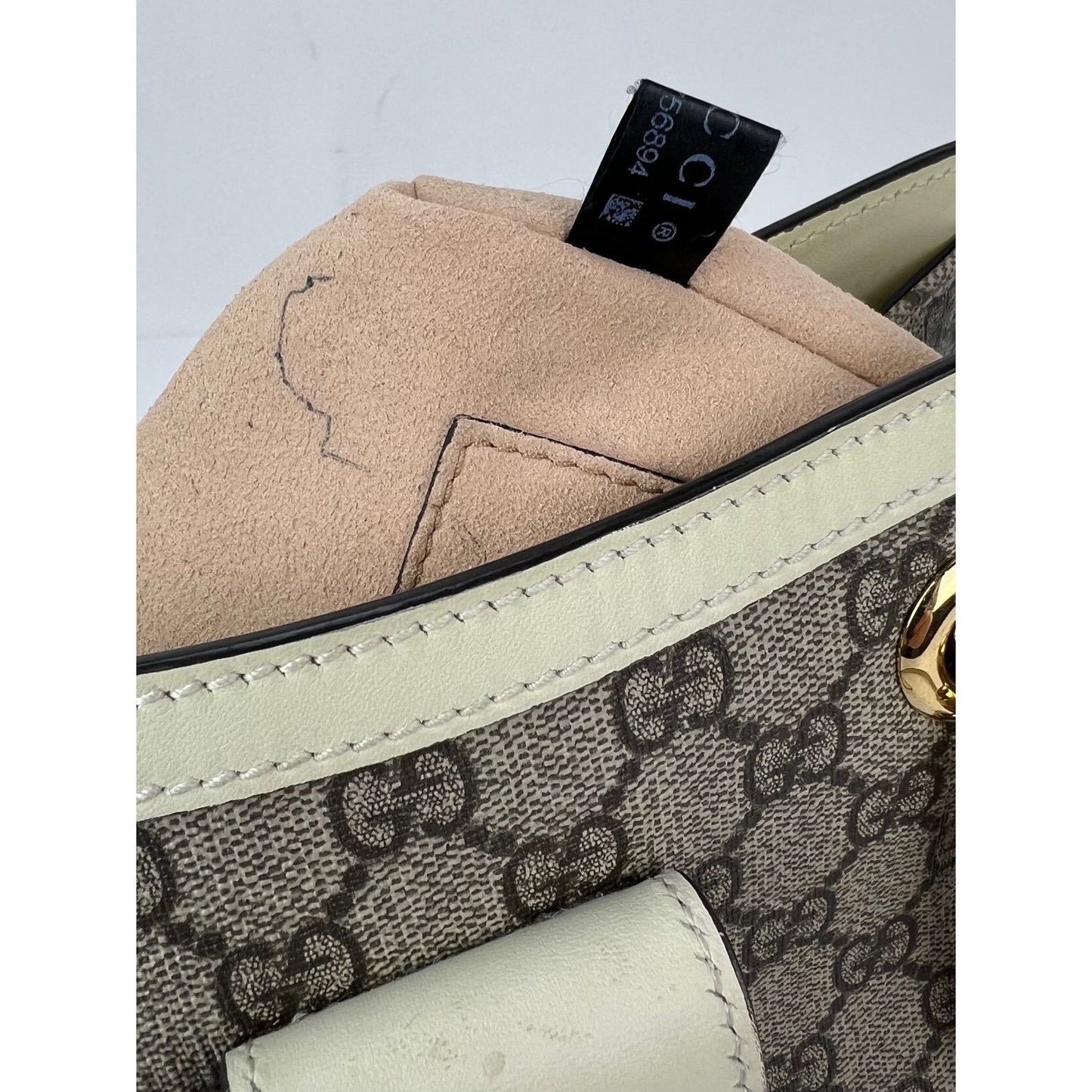 
                  
                    Gucci GG Supreme Small Padlock Leather Ebony Tote Bag
                  
                