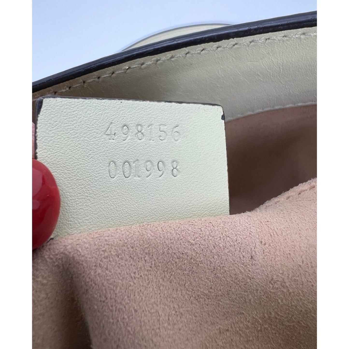 
                  
                    Gucci GG Supreme Small Padlock Leather Ebony Tote Bag
                  
                