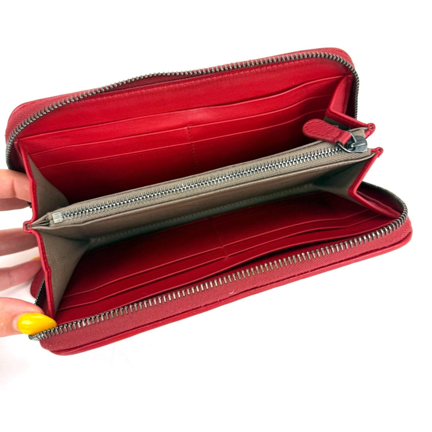 
                  
                    Bottega Veneta Intrecciato Zip Around Leather Wallet Clutch Dark Red
                  
                