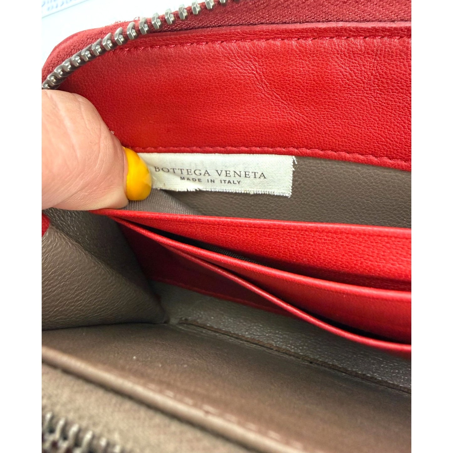 
                  
                    Bottega Veneta Intrecciato Zip Around Leather Wallet Clutch Dark Red
                  
                