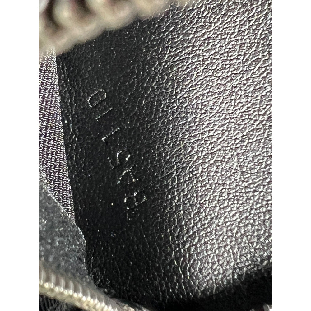 
                  
                    Louis Vuitton Damier Graphite Hanging Toiletry Kit Pouch
                  
                