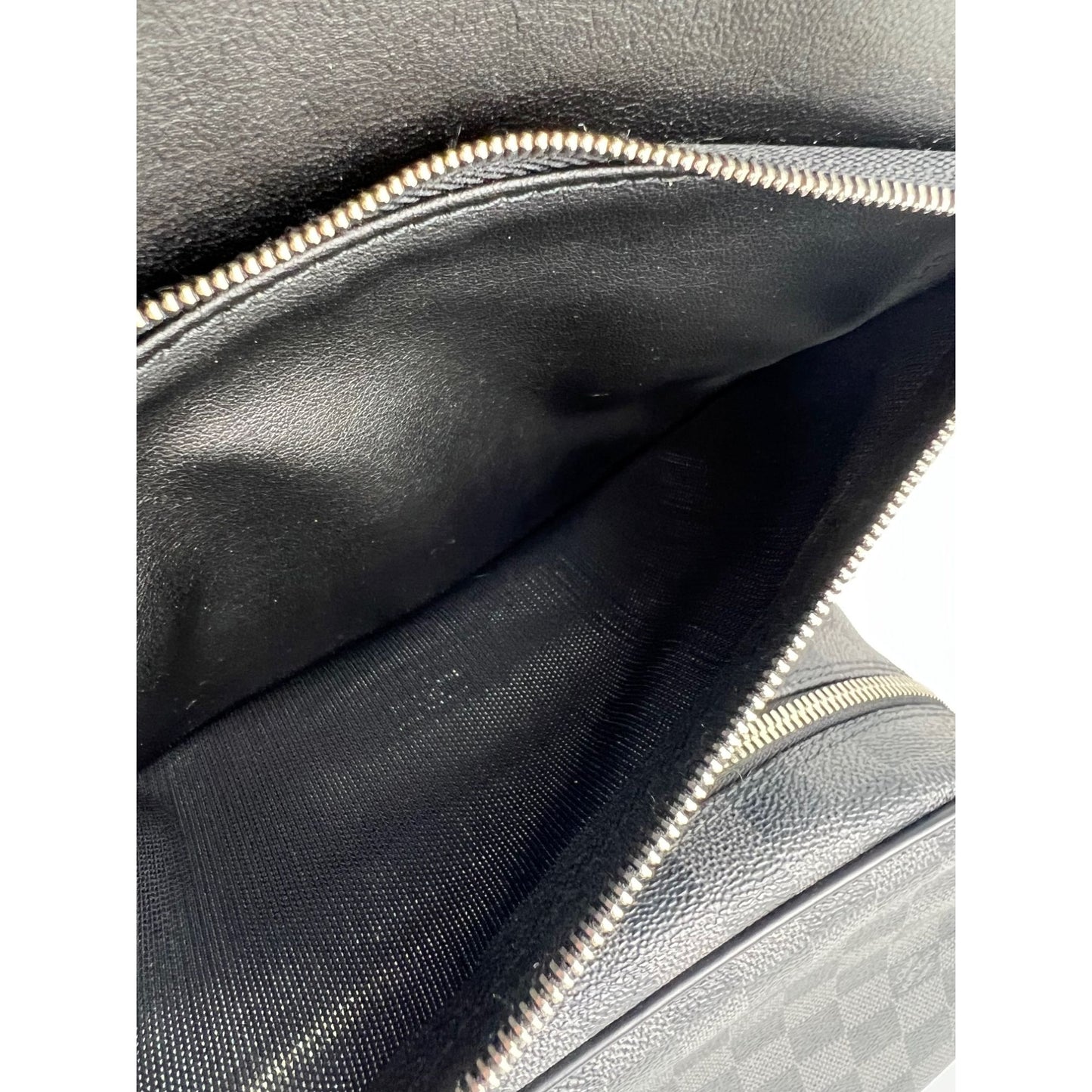 
                  
                    Louis Vuitton Damier Graphite Hanging Toiletry Kit Pouch
                  
                