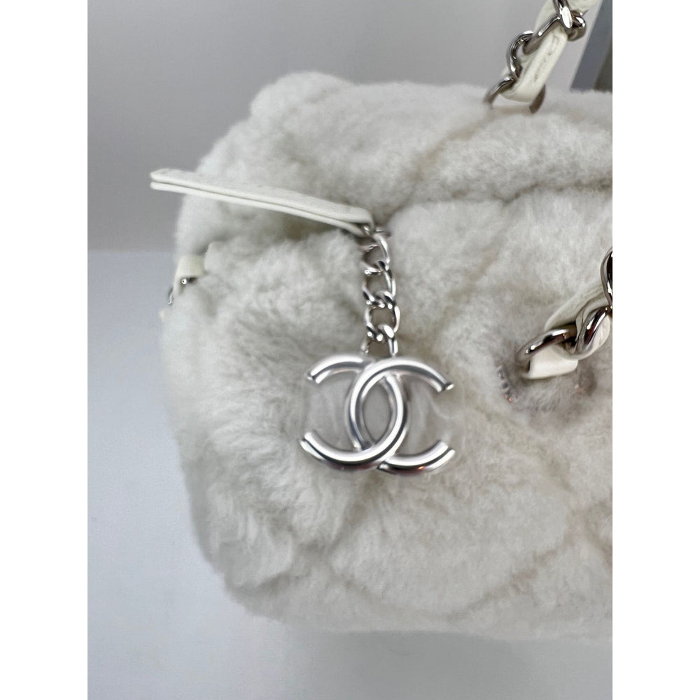 
                  
                    Chanel Shearling Quilted White Lambskin Bowler Crossbody Shoulder Bag
                  
                