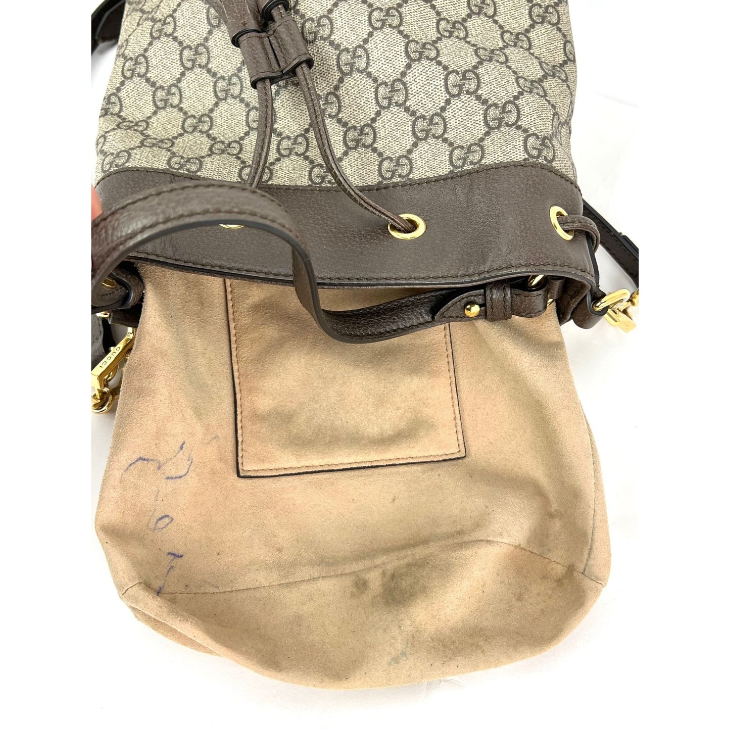 
                  
                    Gucci GG Supreme Ophidia Web Small Brown Bucket Bag
                  
                