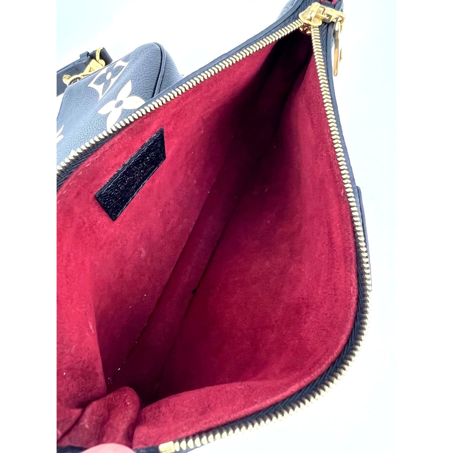 
                  
                    Louis Vuitton Multi Pochette Empriente Bicolor Black Shoulder Bag
                  
                