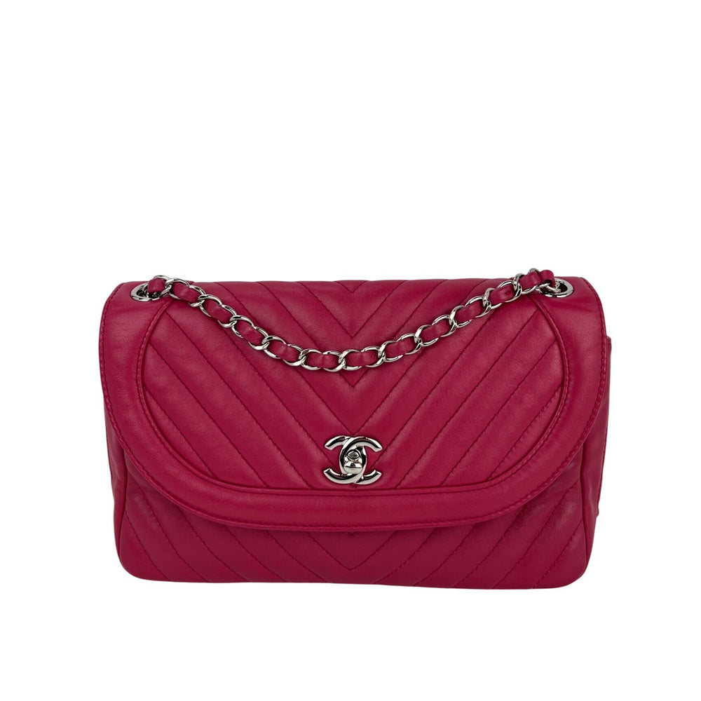 Chanel Pink Calfskin Chevron Medium Round Flap Lambskin Shoulder Bag