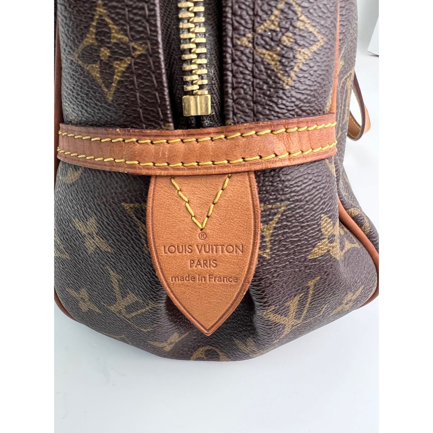 
                  
                    LOUIS VUITTON Monogram Canvas Montorgueil PM Shoulder Bag
                  
                