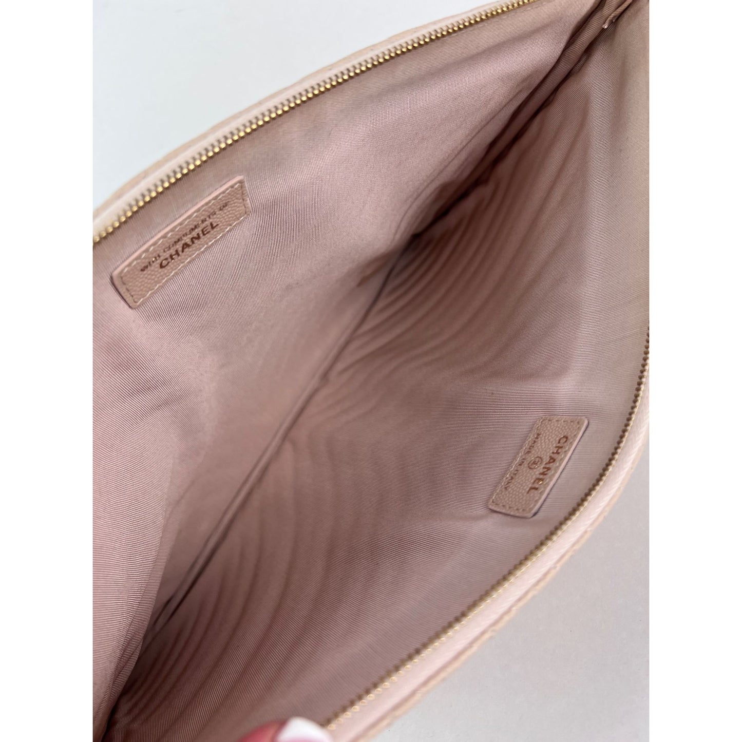 
                  
                    Chanel Caviar Chevron Quilted Large Beige Leather Cosmetic Clutch Bag
                  
                