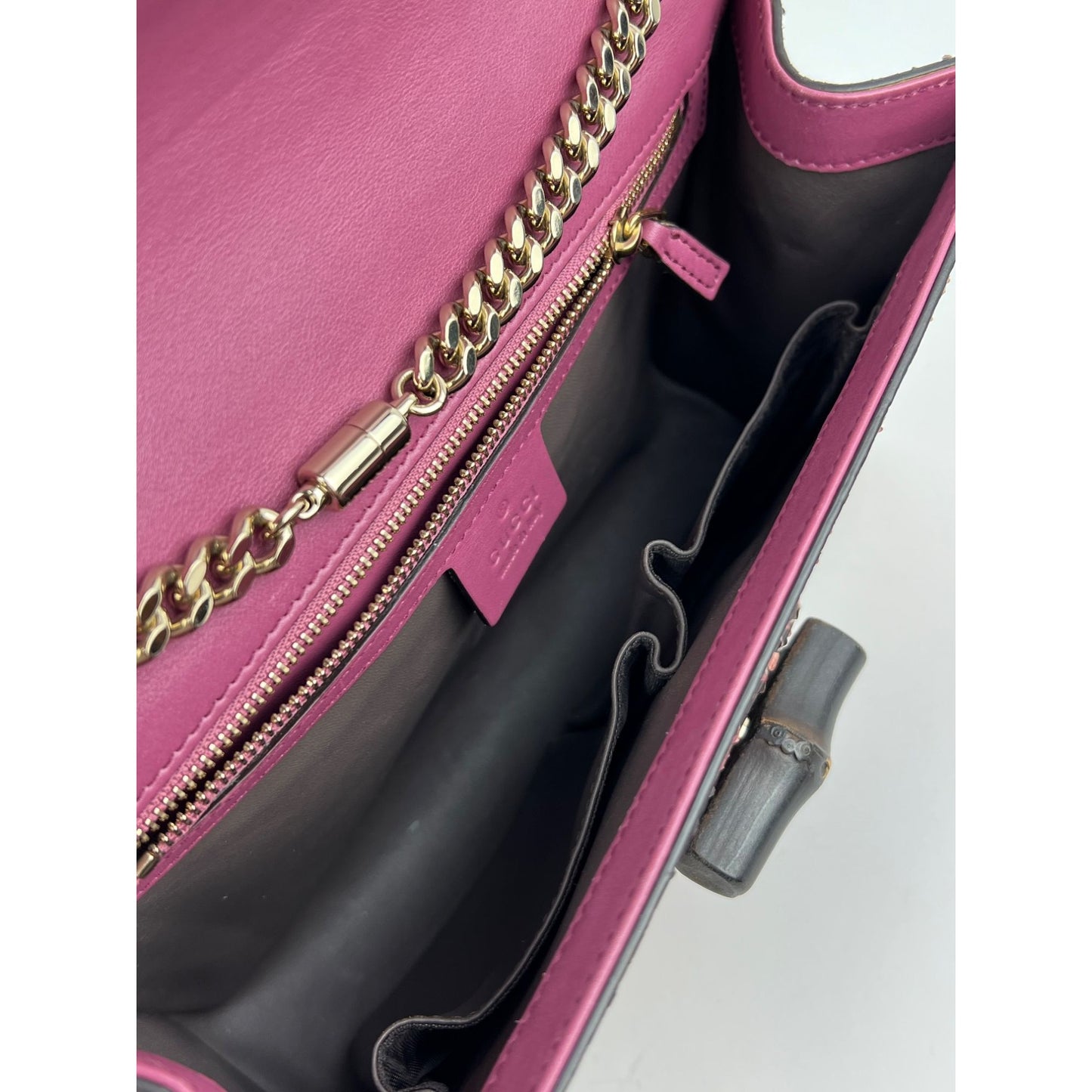 
                  
                    Gucci Miss Bamboo Tassel Chain Beige Brown Pink Python Shoulder Bag
                  
                