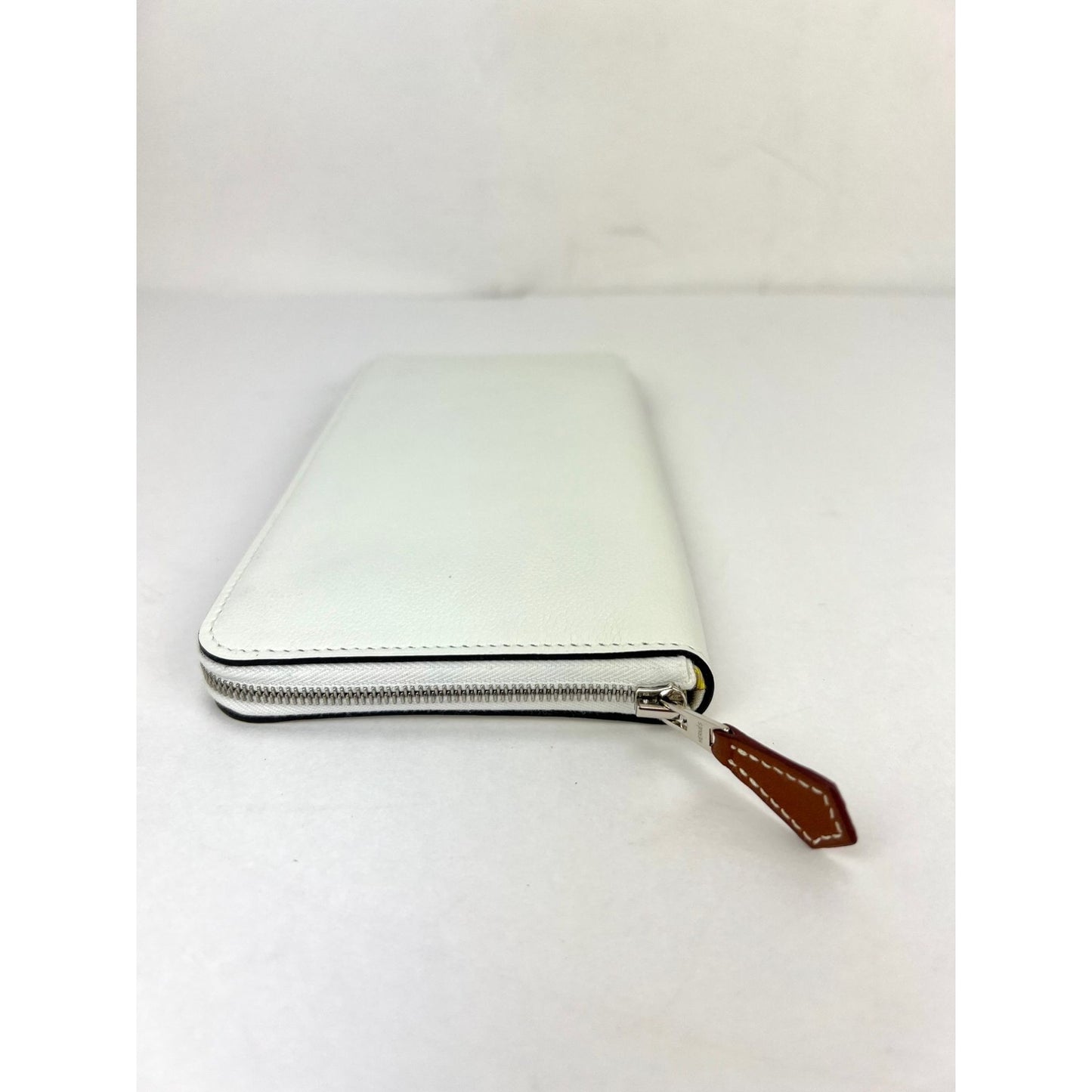 
                  
                    Hermes Evercolor Silk'In Classique Long White Wallet
                  
                