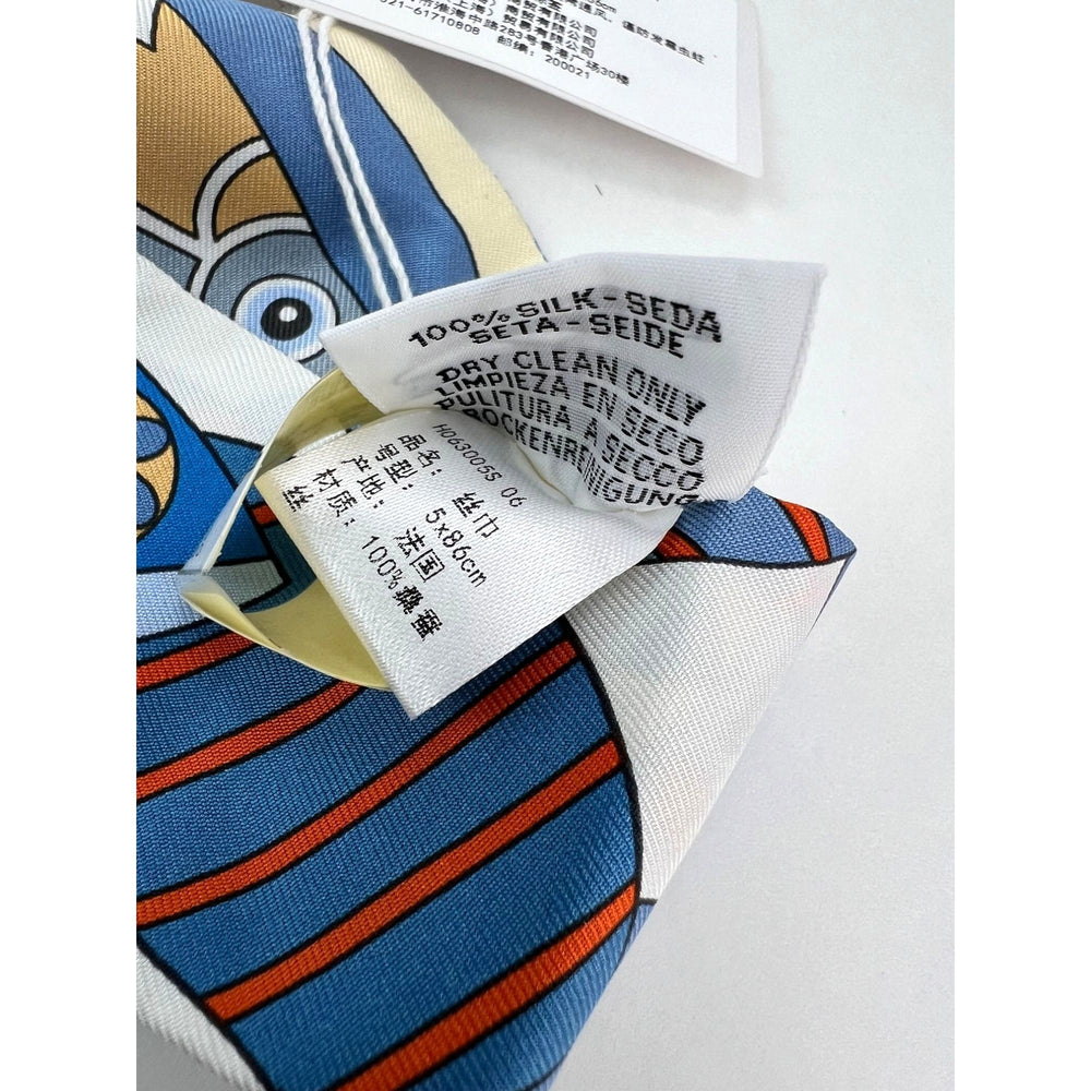 
                  
                    Hermes Les Murmures Multicolor Silk Twilly Scarf
                  
                