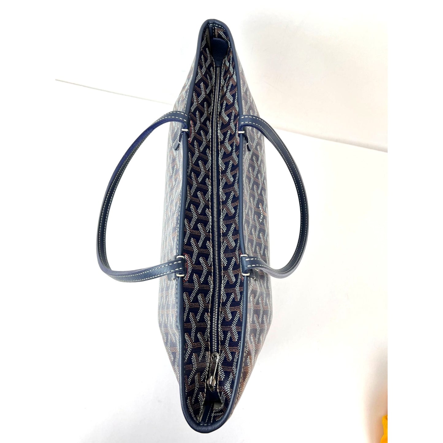 
                  
                    Goyard Goyardine Artois PM Navy Blue Zipper Tote Bag
                  
                