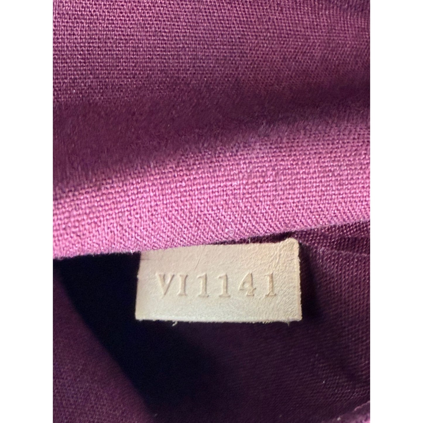 
                  
                    Louis Vuitton Melrose Rouge Fauviste Vernis Patent Leather Monogram Hand Bag
                  
                