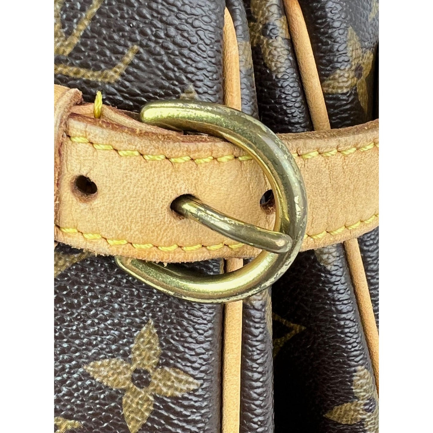 
                  
                    Louis Vuitton Batignolles Vertical Monogram Vintage Shoulder Bag
                  
                