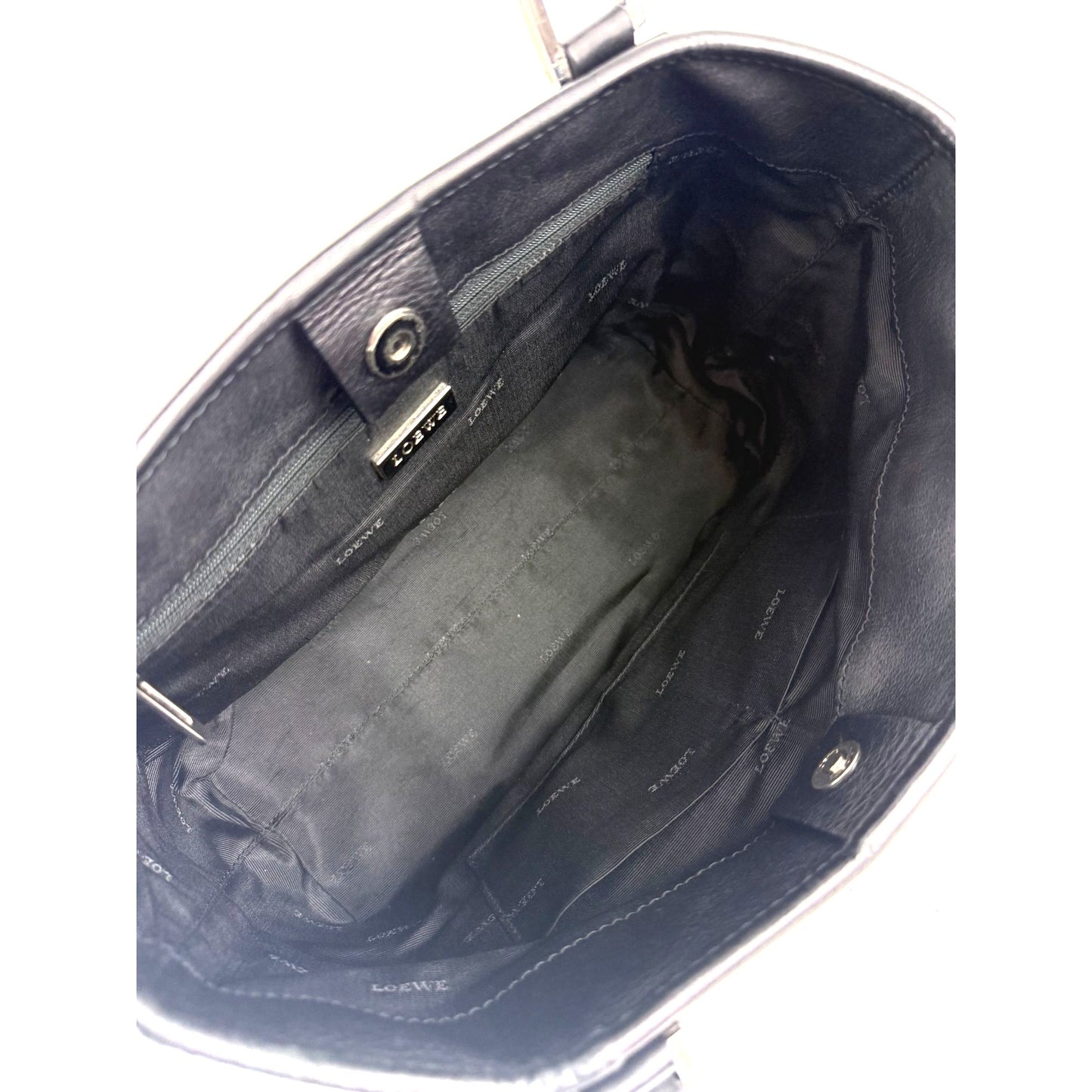 
                  
                    Loewe Amazona Fusta Black Suede Tote Bag
                  
                