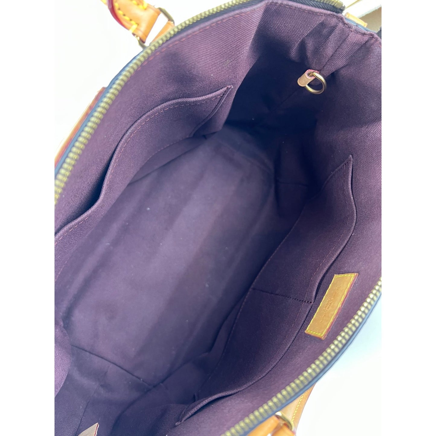 
                  
                    Louis Vuitton Turenne MM Monogram Hand Crossbody Bag
                  
                