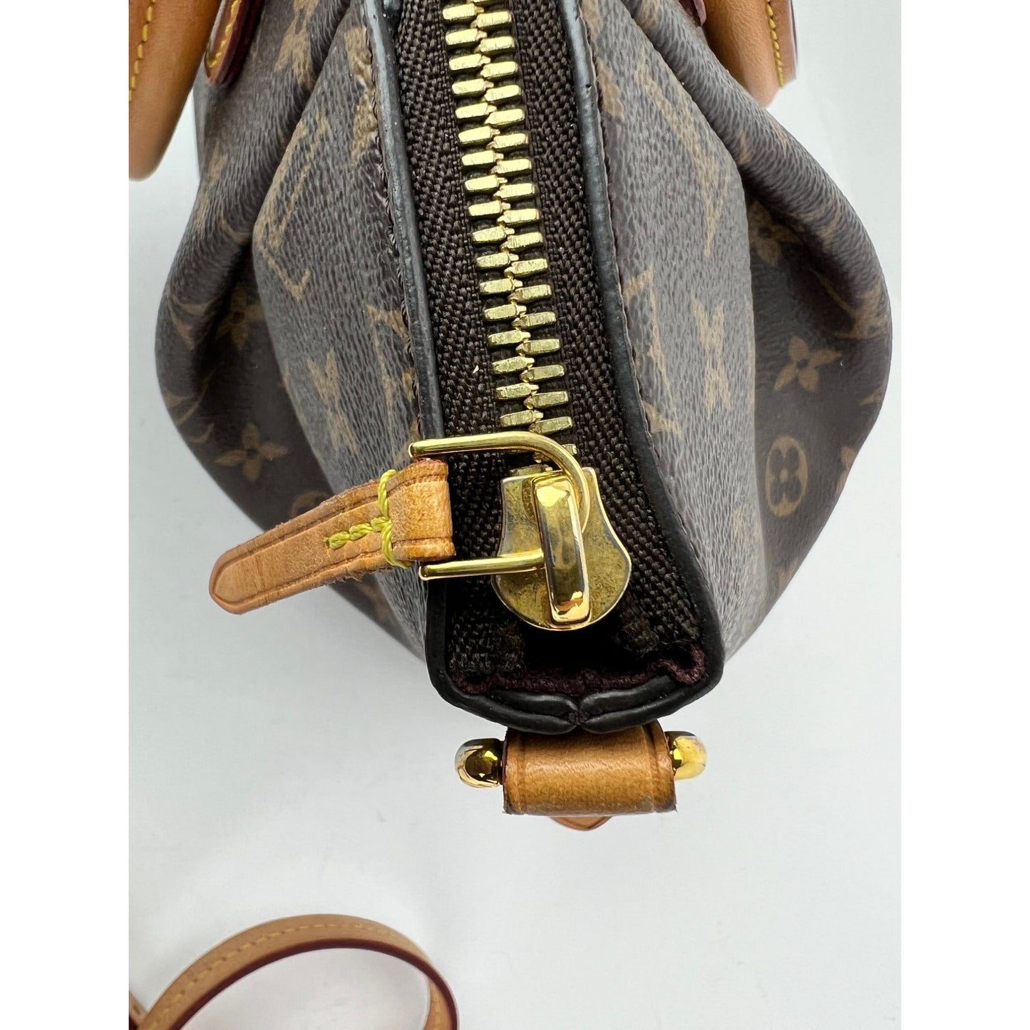 
                  
                    Louis Vuitton Turenne MM Monogram Hand Crossbody Bag
                  
                