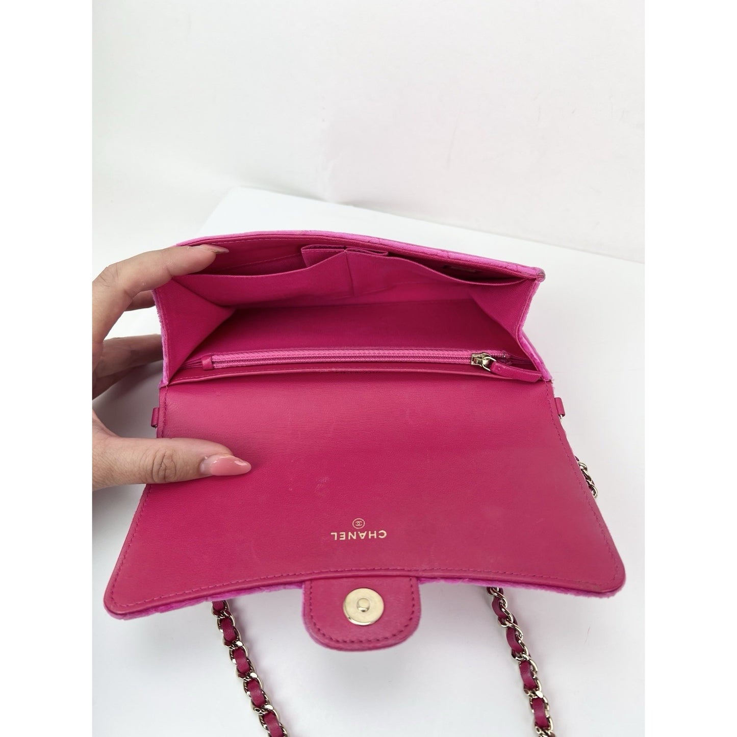
                  
                    Chanel Velvet Quilted Timeless Fuchsia Wallet on a Chain Clutch Bag
                  
                