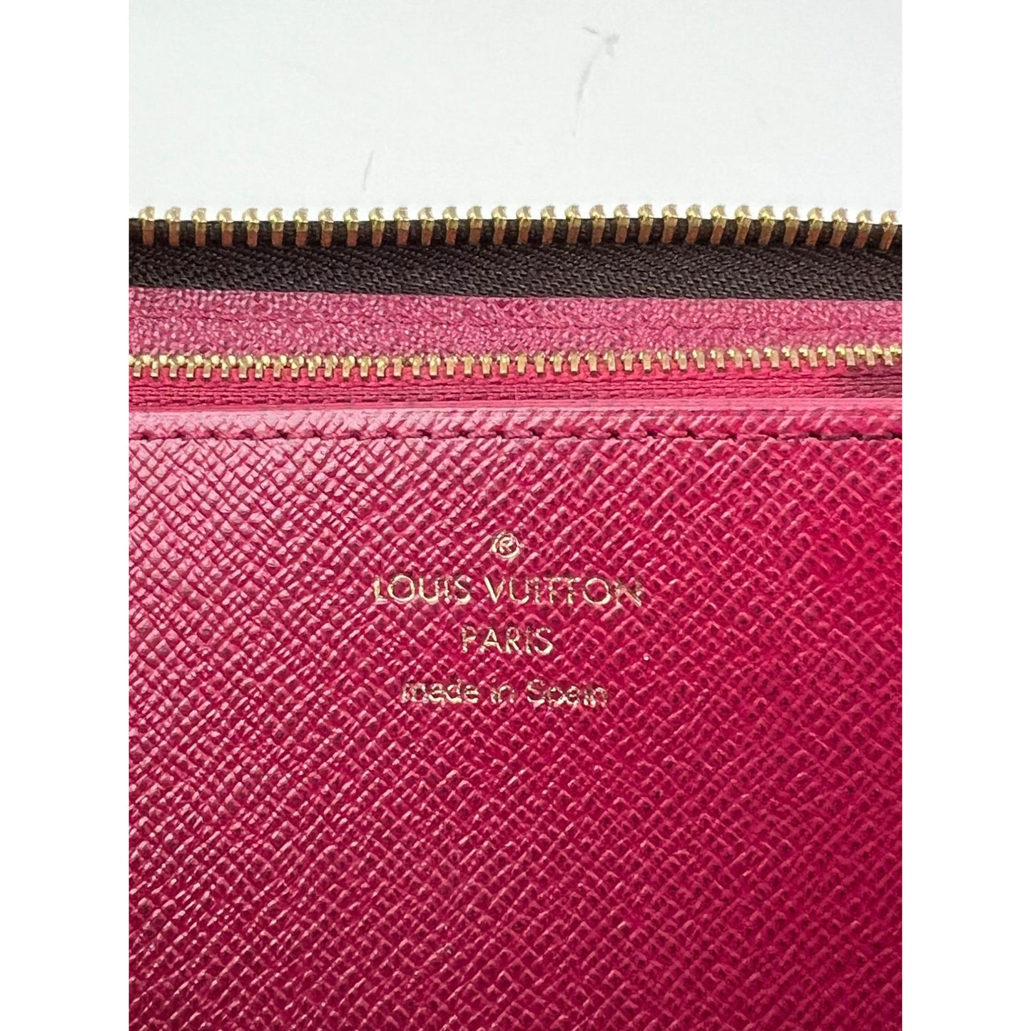 
                  
                    Louis Vuitton Zippy Monogram Leather Fuchsia Wallet Clutch Ebay Live
                  
                