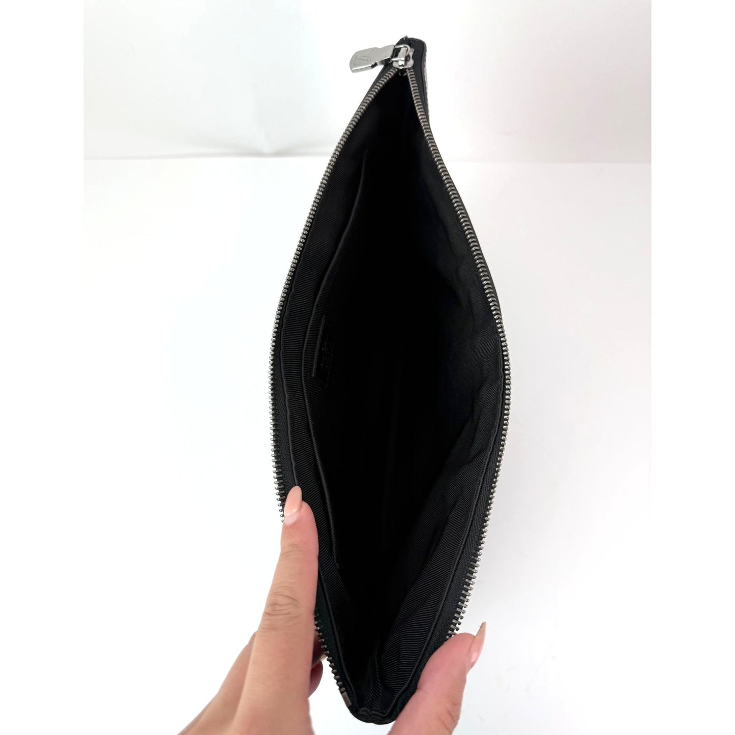 
                  
                    Louis Vuitton Black Monogram Eclipse Discovery GM Pochette Clutch Bag
                  
                
