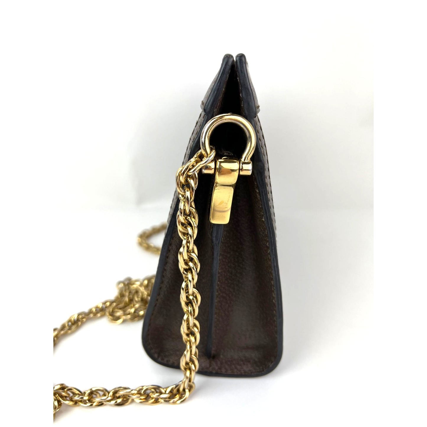 
                  
                    Gucci Ophidia GG Supreme Small Web Chain Shoulder Bag
                  
                