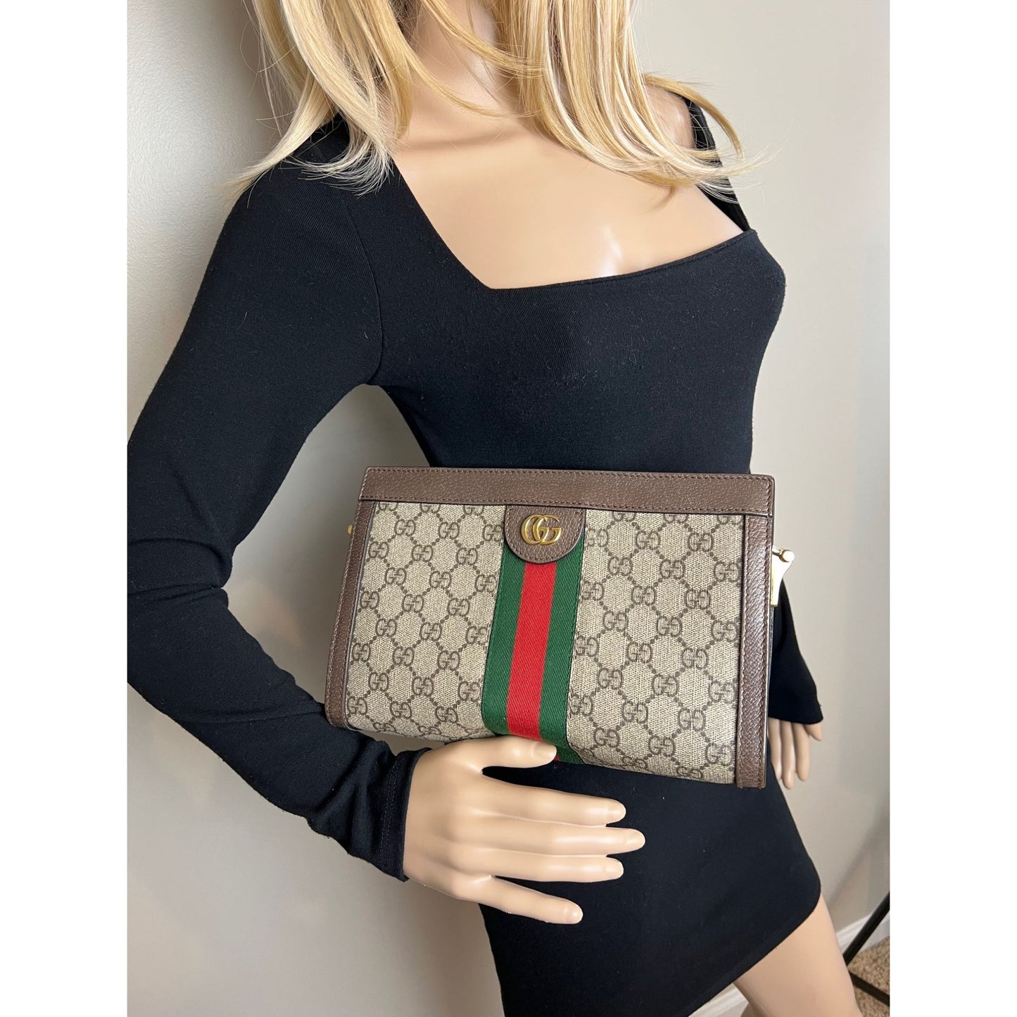 
                  
                    Gucci Ophidia GG Supreme Small Web Chain Shoulder Bag
                  
                