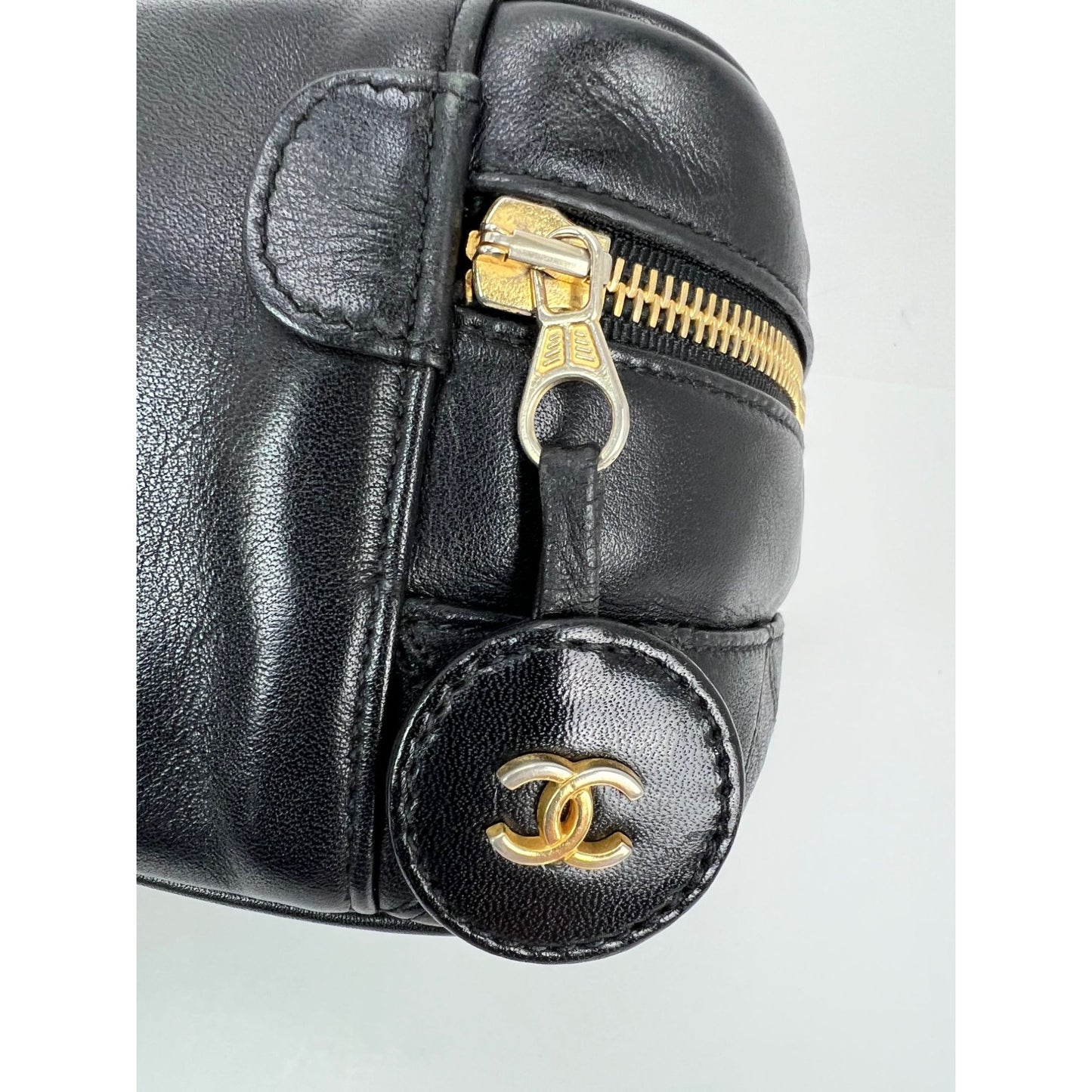 
                  
                    Chanel Lambskin Vanity Cosmetic Case Black EBAY LIVE
                  
                