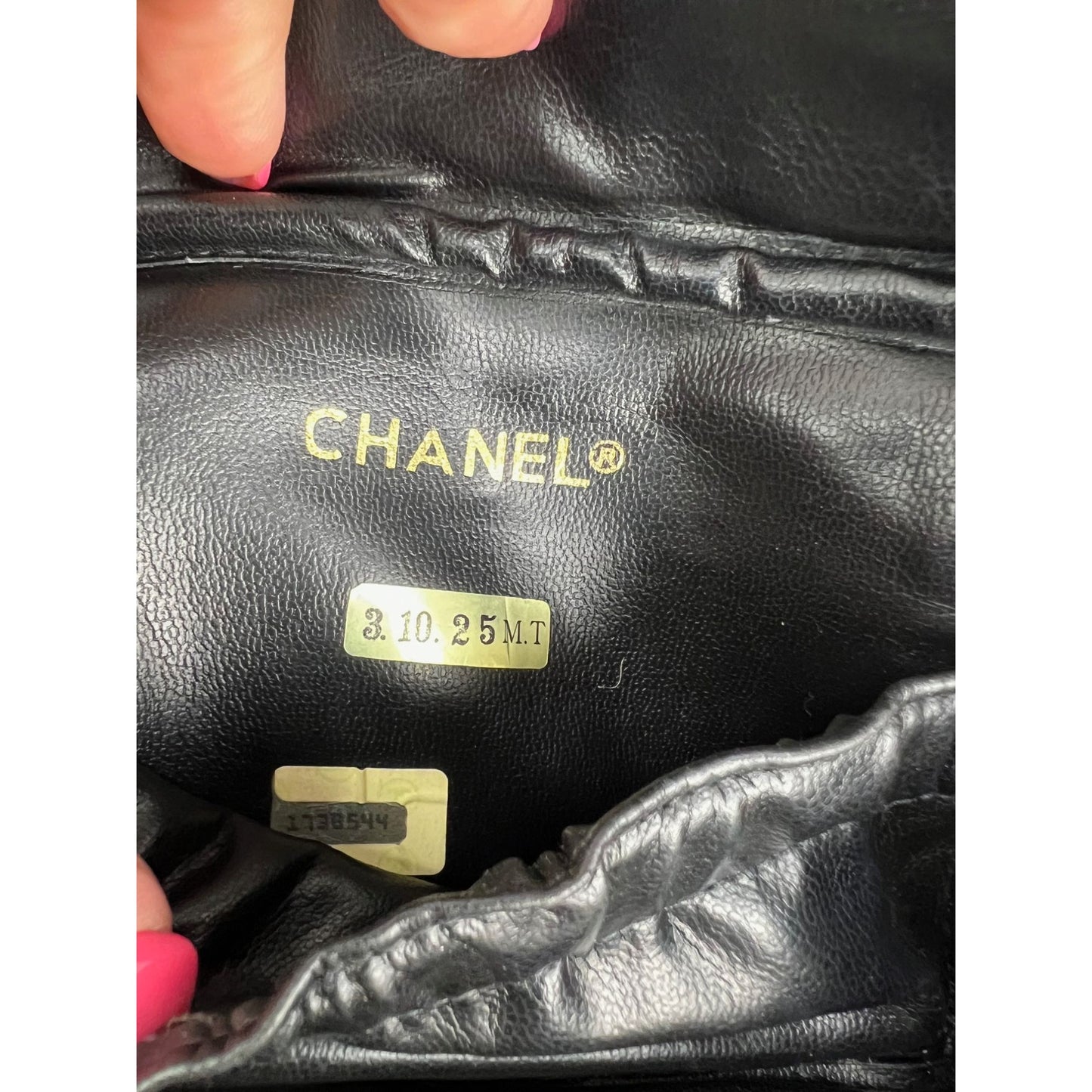 
                  
                    Chanel Lambskin Vanity Cosmetic Case Black EBAY LIVE
                  
                