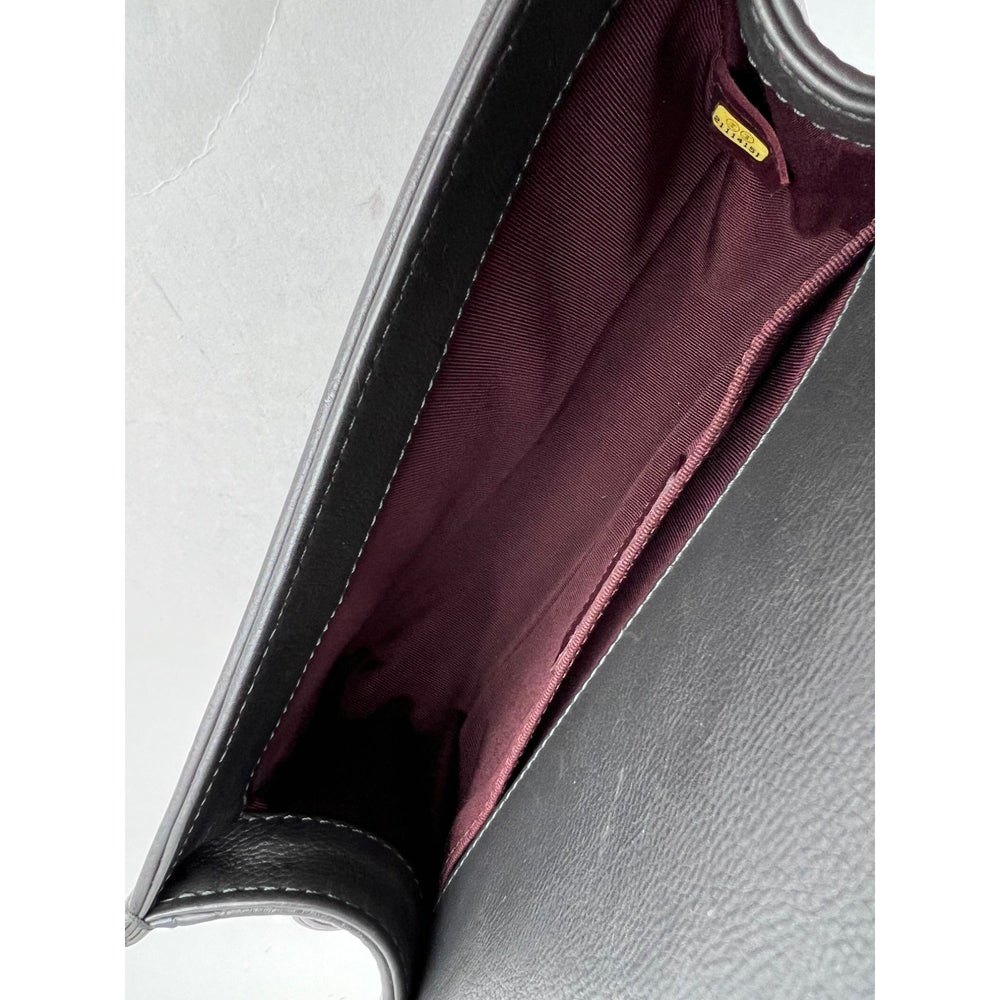 
                  
                    Chanel Small Boy Flap Quilted Goat Hair Gray Leather Shoulder Bag RARE
                  
                