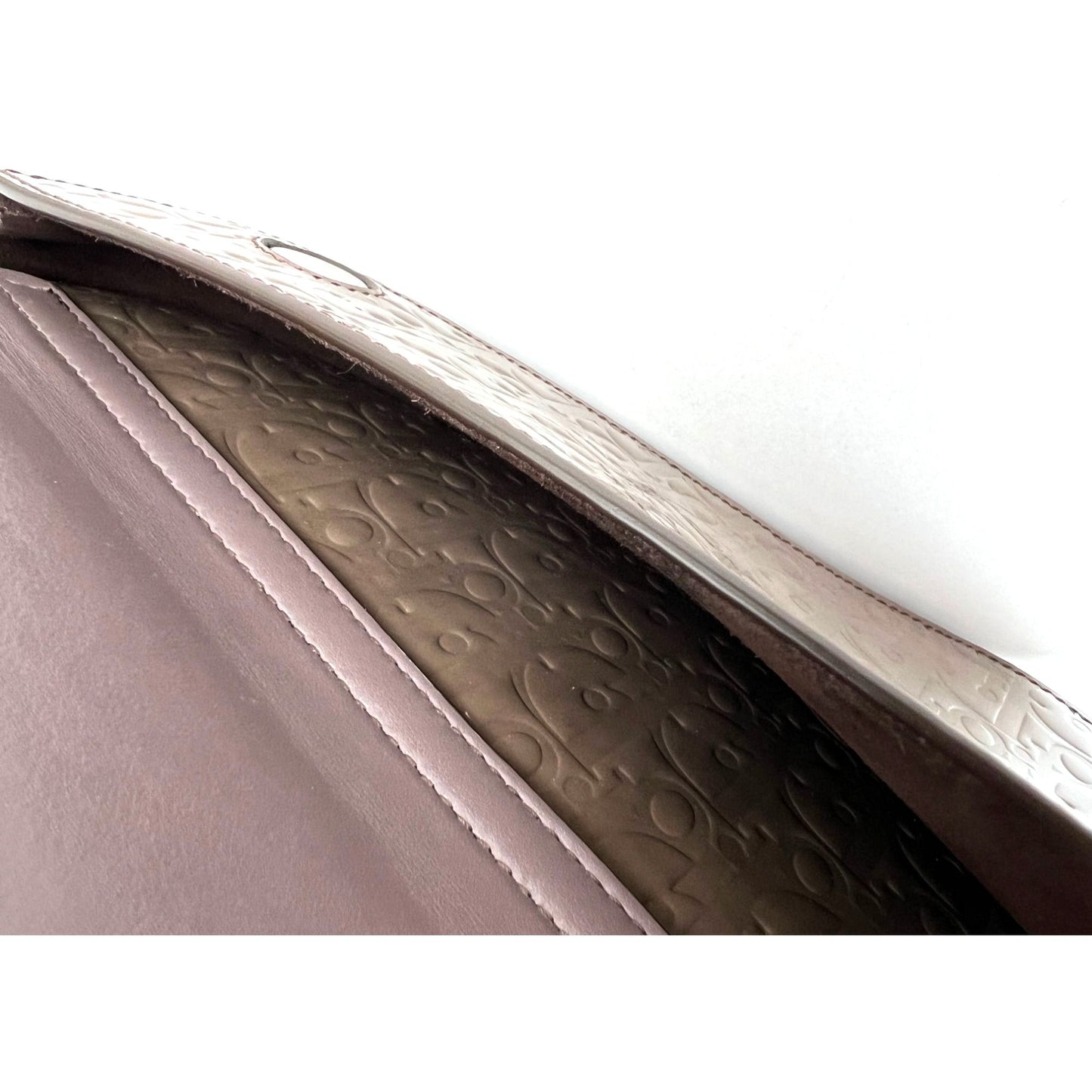 
                  
                    Christian Dior Saddle Boxy Patent Leather Plum Shoulder Hand Bag
                  
                