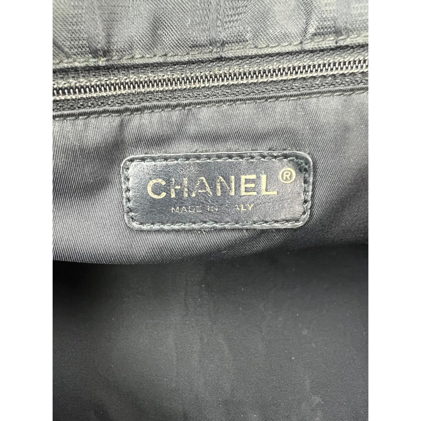 
                  
                    Chanel Nylon Black Travel Tote  Vintage EBAY LIVE
                  
                