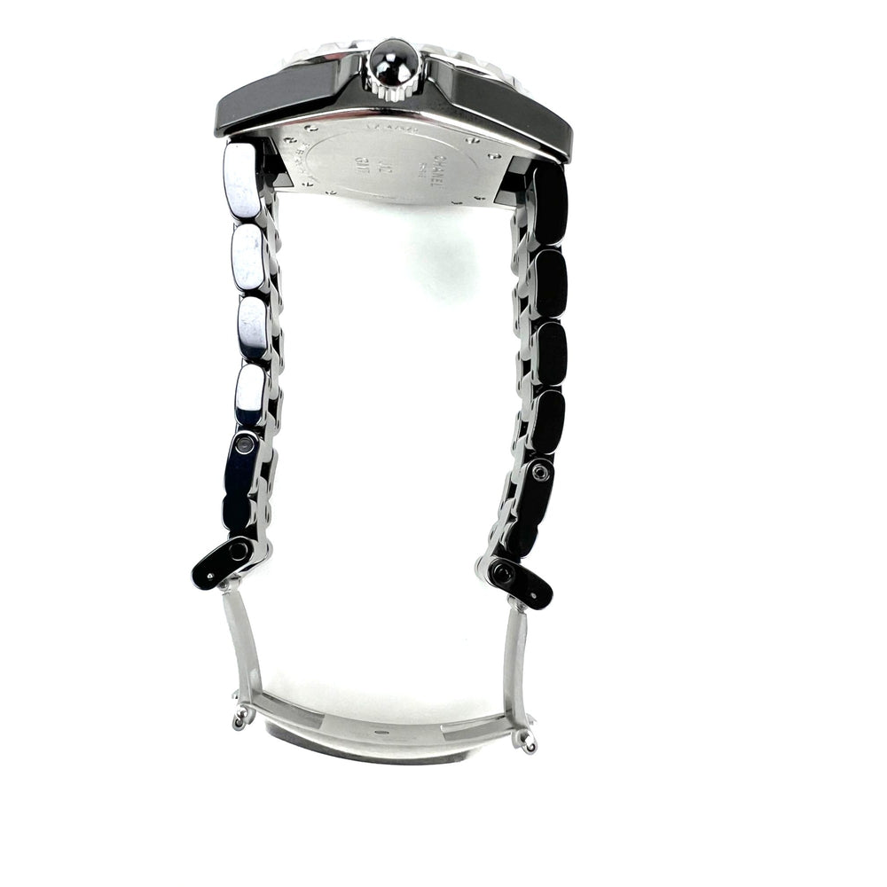 
                  
                    Chanel J12 GMT Stainless Steel Black Ceramic 41MM Watch Unisex
                  
                