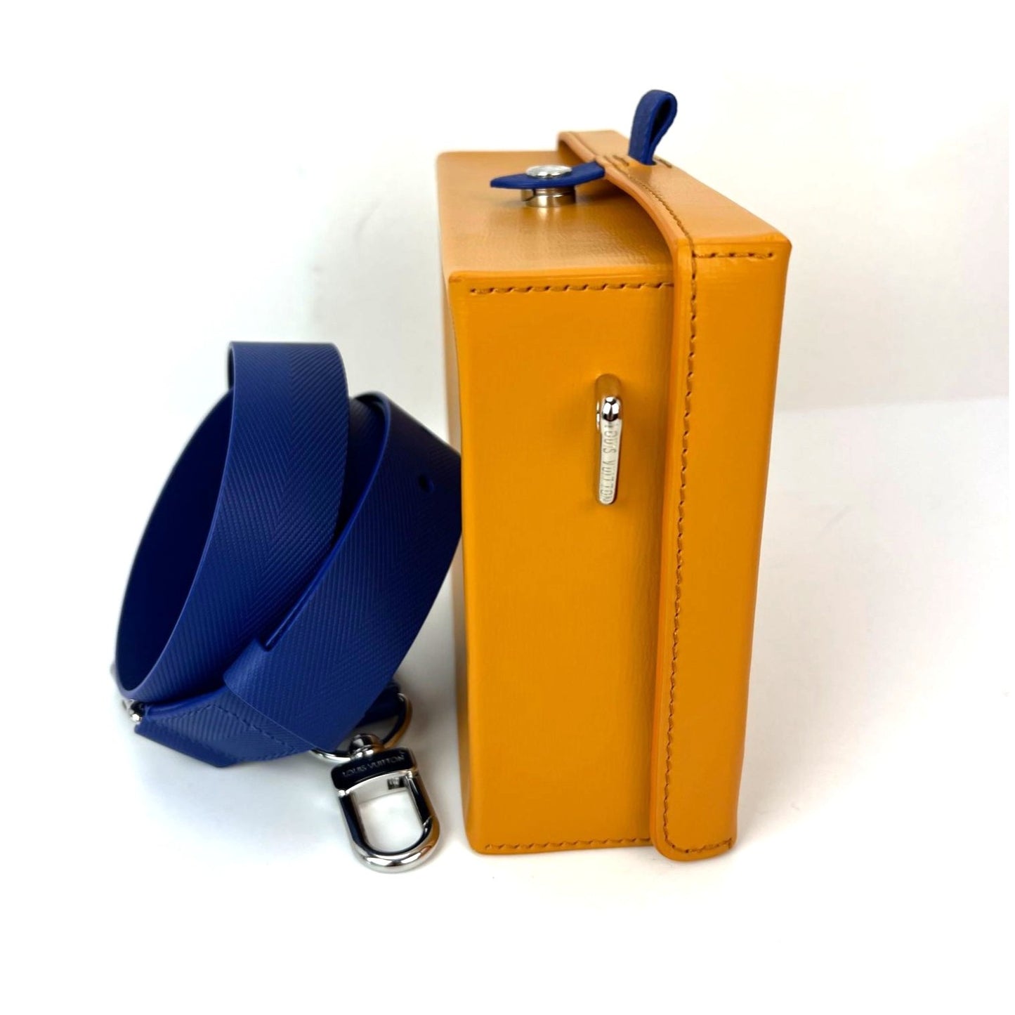 
                  
                    Louis Vuitton Shopper Clutch Leather Orange Clutch Crossbody Bag
                  
                