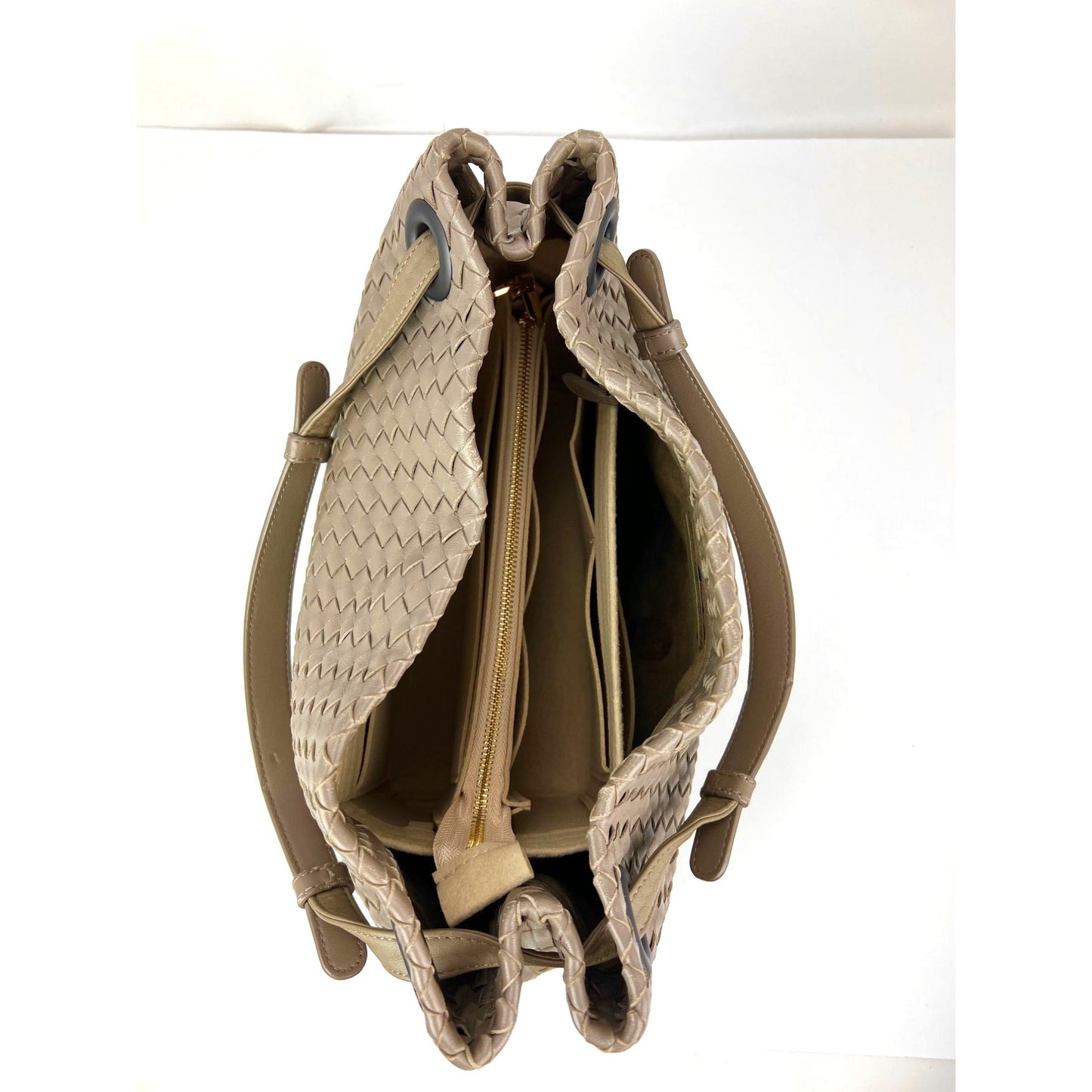 
                  
                    Bottega Veneta Garda Intrecciato Nappa Medium Beige Handbag
                  
                