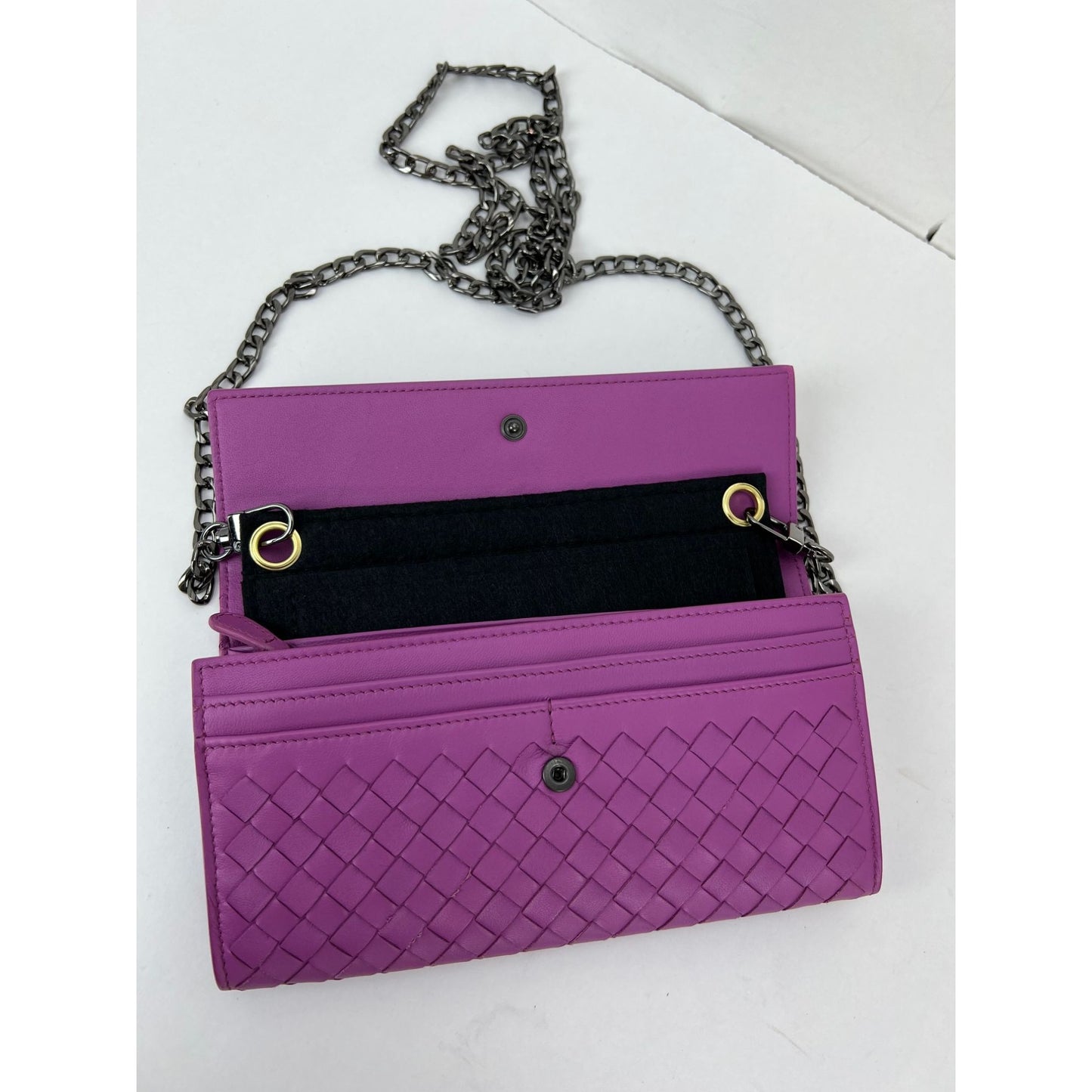 
                  
                    Bottega Veneta Nappa Intrecciato Contiental Flap Wallet Clutch
                  
                