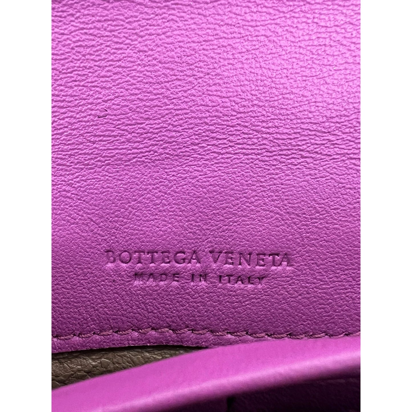 
                  
                    Bottega Veneta Nappa Intrecciato Contiental Flap Wallet Clutch
                  
                